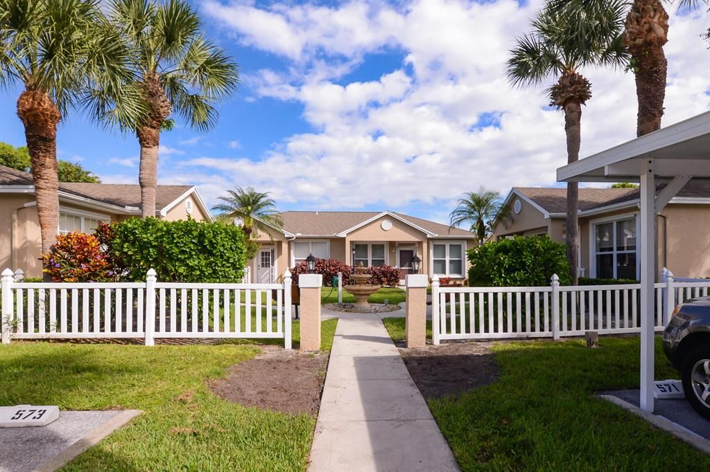 Photo of 575 NW San Remo Circle, Port Saint Lucie, FL 34986 (MLS # R10748949)