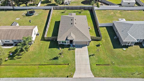 A home in Port St Lucie