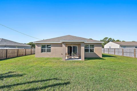 A home in Port St Lucie