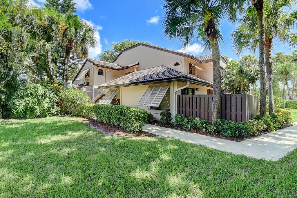 Photo of 10126 Mangrove Drive Dr #101, Boynton Beach, FL 33437 (MLS # R10816466)