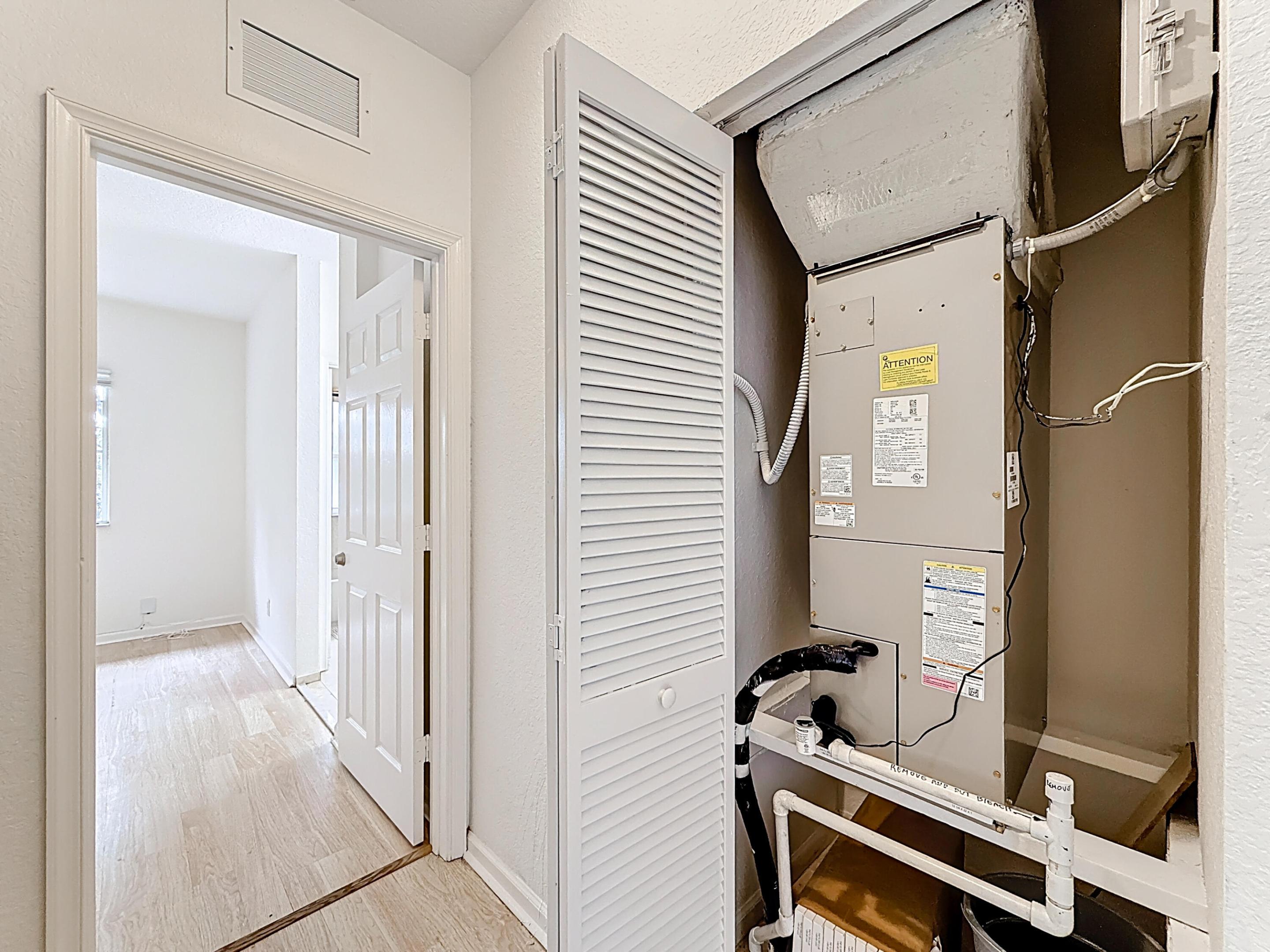 MARTIN/MARANGOS 146-35 B - Residential Lease