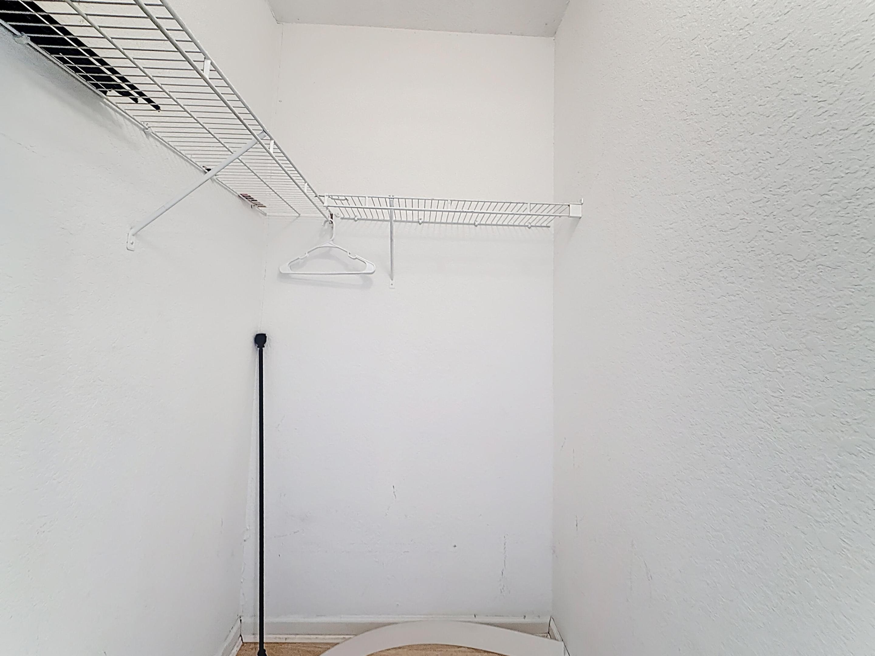 MARTIN/MARANGOS 146-35 B - Residential Lease