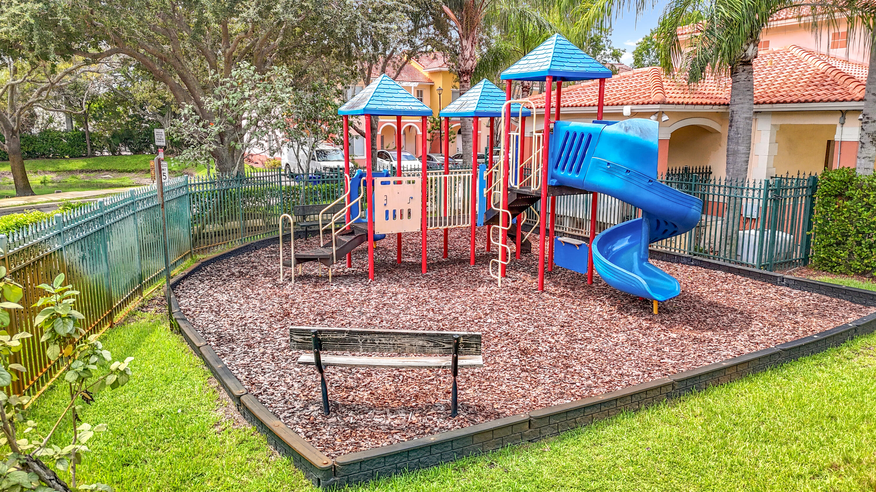 MARTIN/MARANGOS 146-35 B - Residential Lease