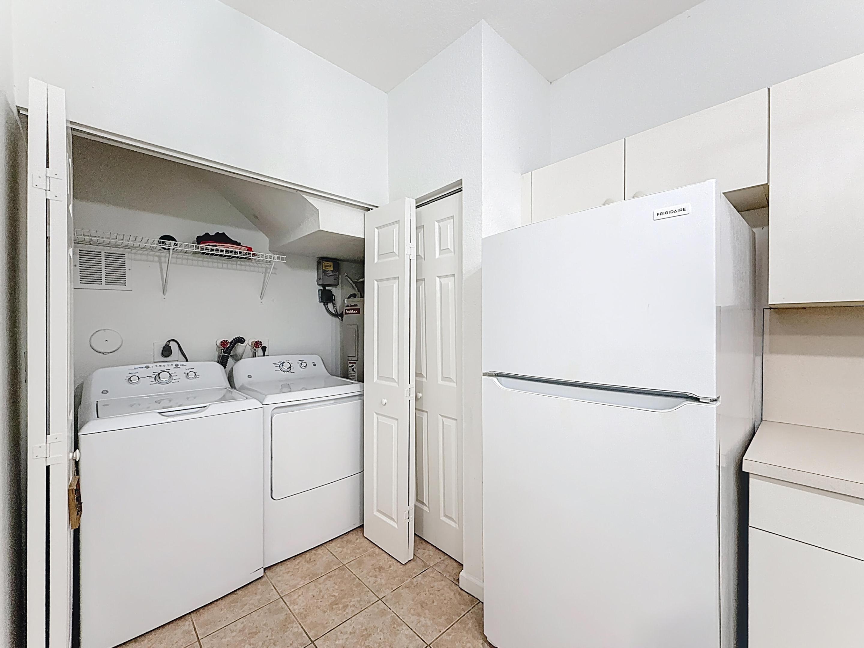 MARTIN/MARANGOS 146-35 B - Residential Lease