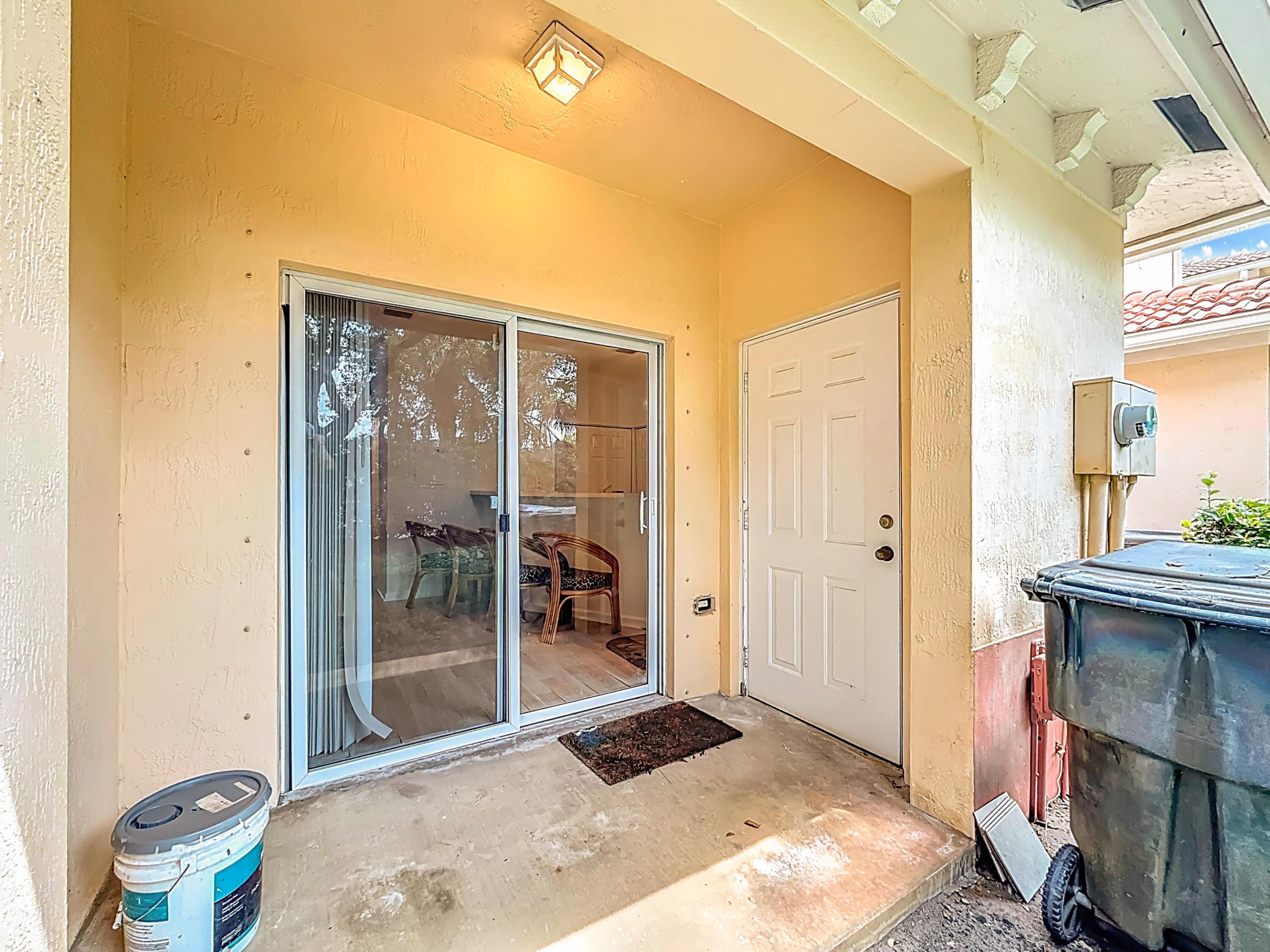 MARTIN/MARANGOS 146-35 B - Residential Lease