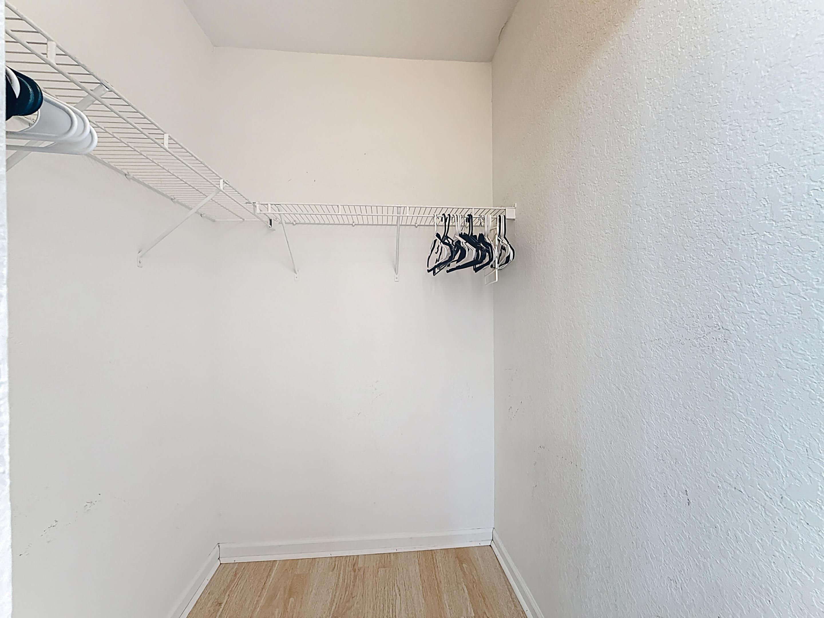 MARTIN/MARANGOS 146-35 B - Residential Lease