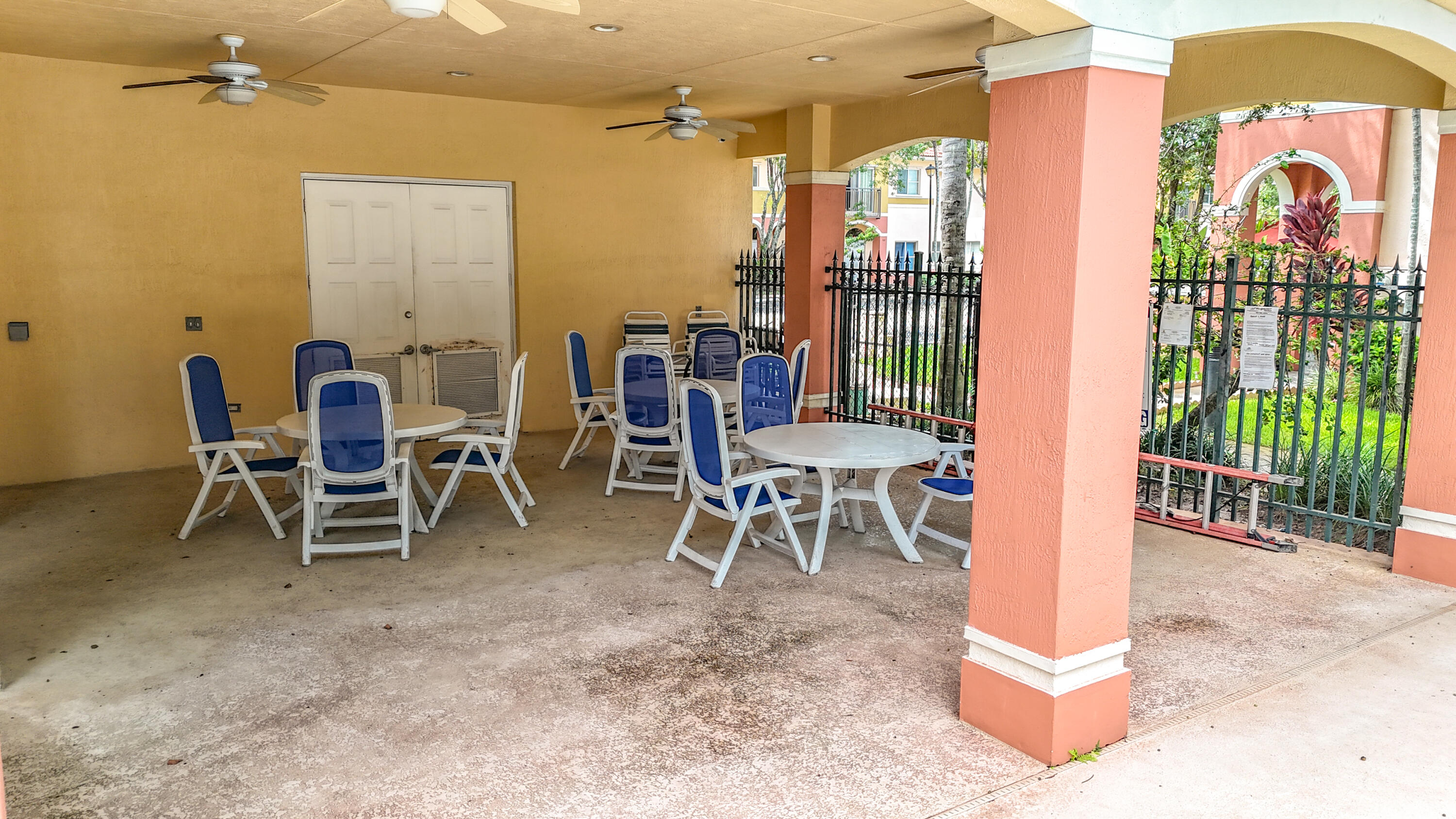 MARTIN/MARANGOS 146-35 B - Residential Lease