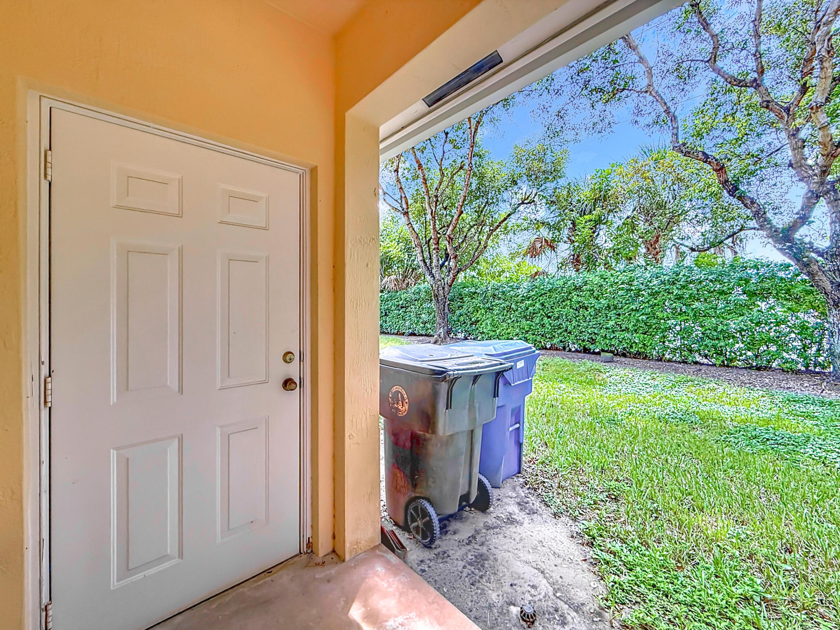 MARTIN/MARANGOS 146-35 B - Residential Lease