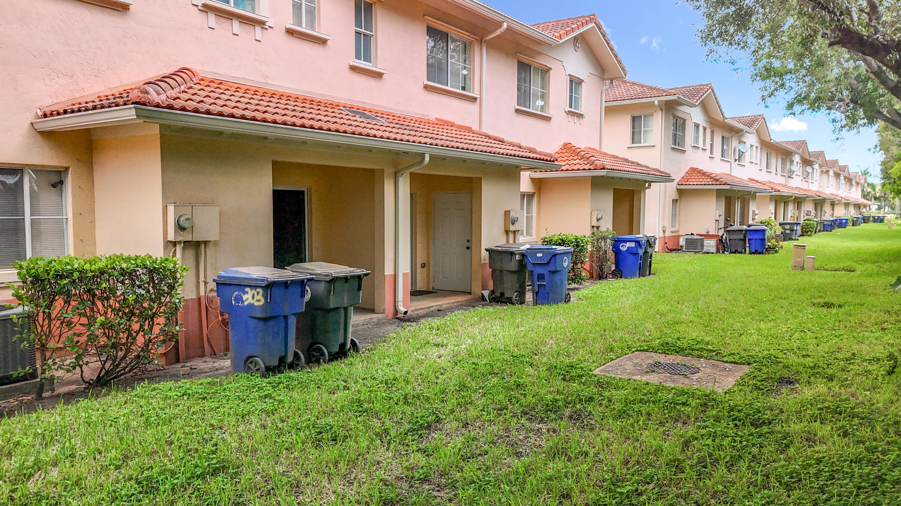 MARTIN/MARANGOS 146-35 B - Residential Lease