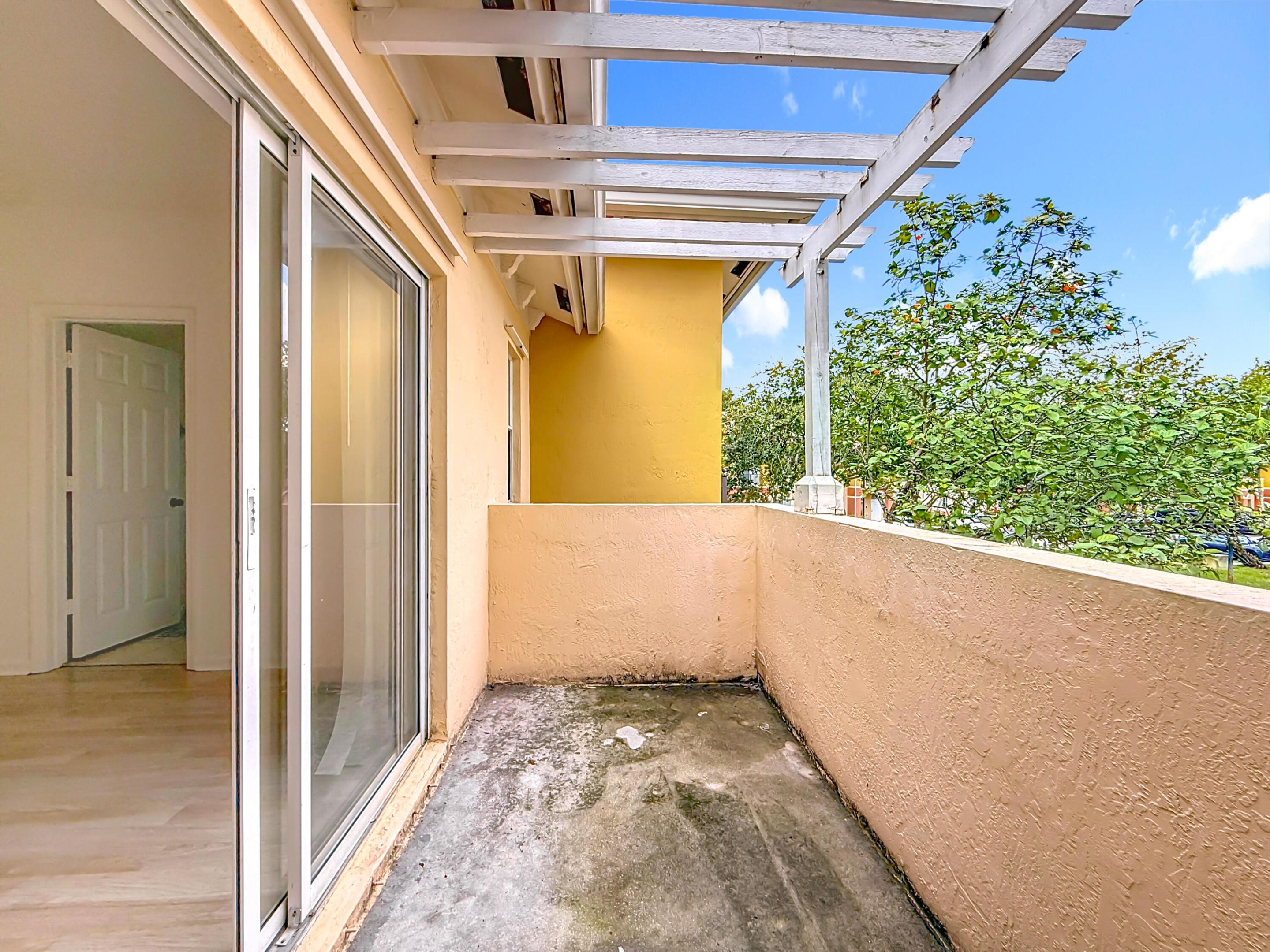 MARTIN/MARANGOS 146-35 B - Residential Lease