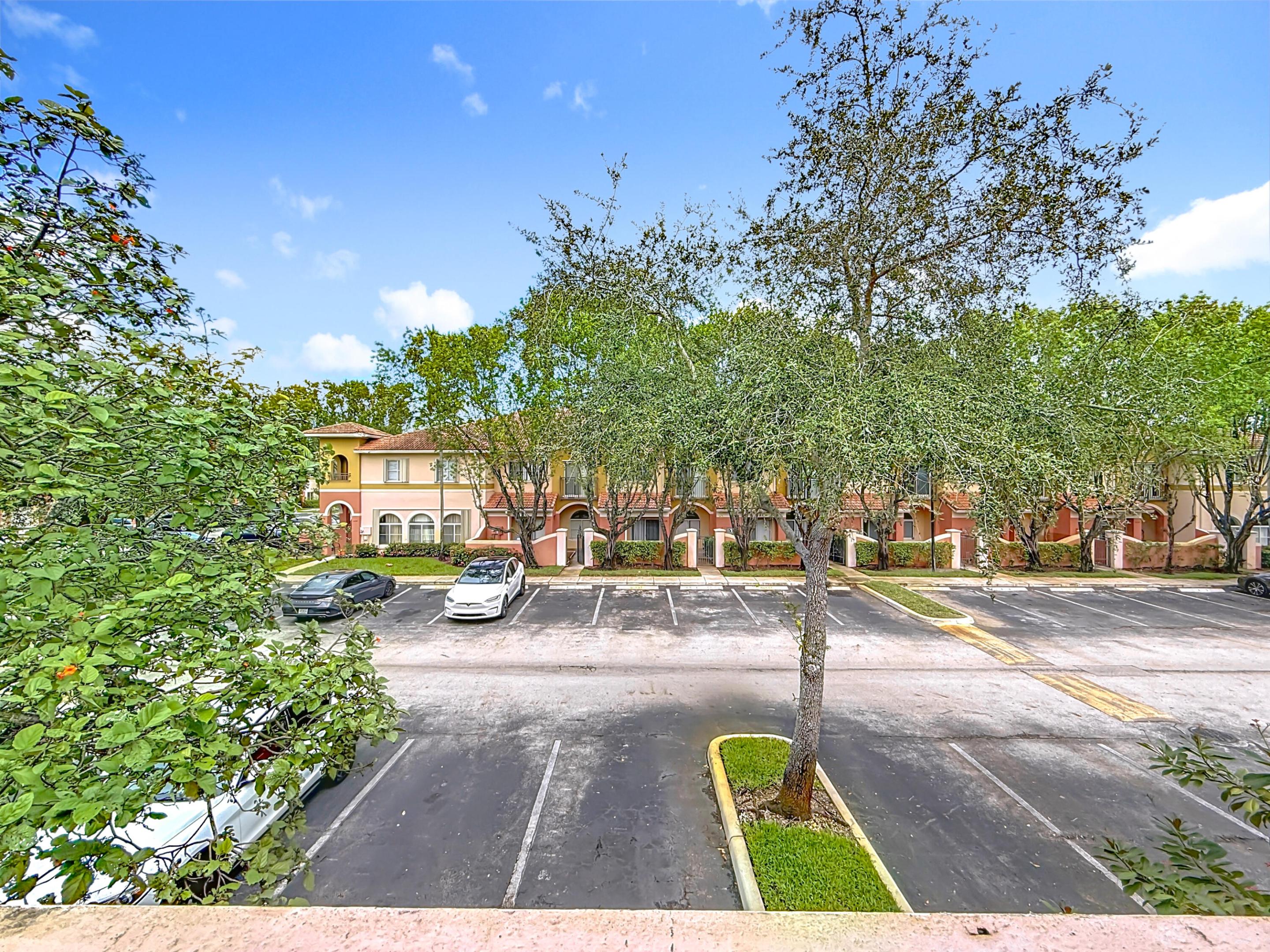 MARTIN/MARANGOS 146-35 B - Residential Lease