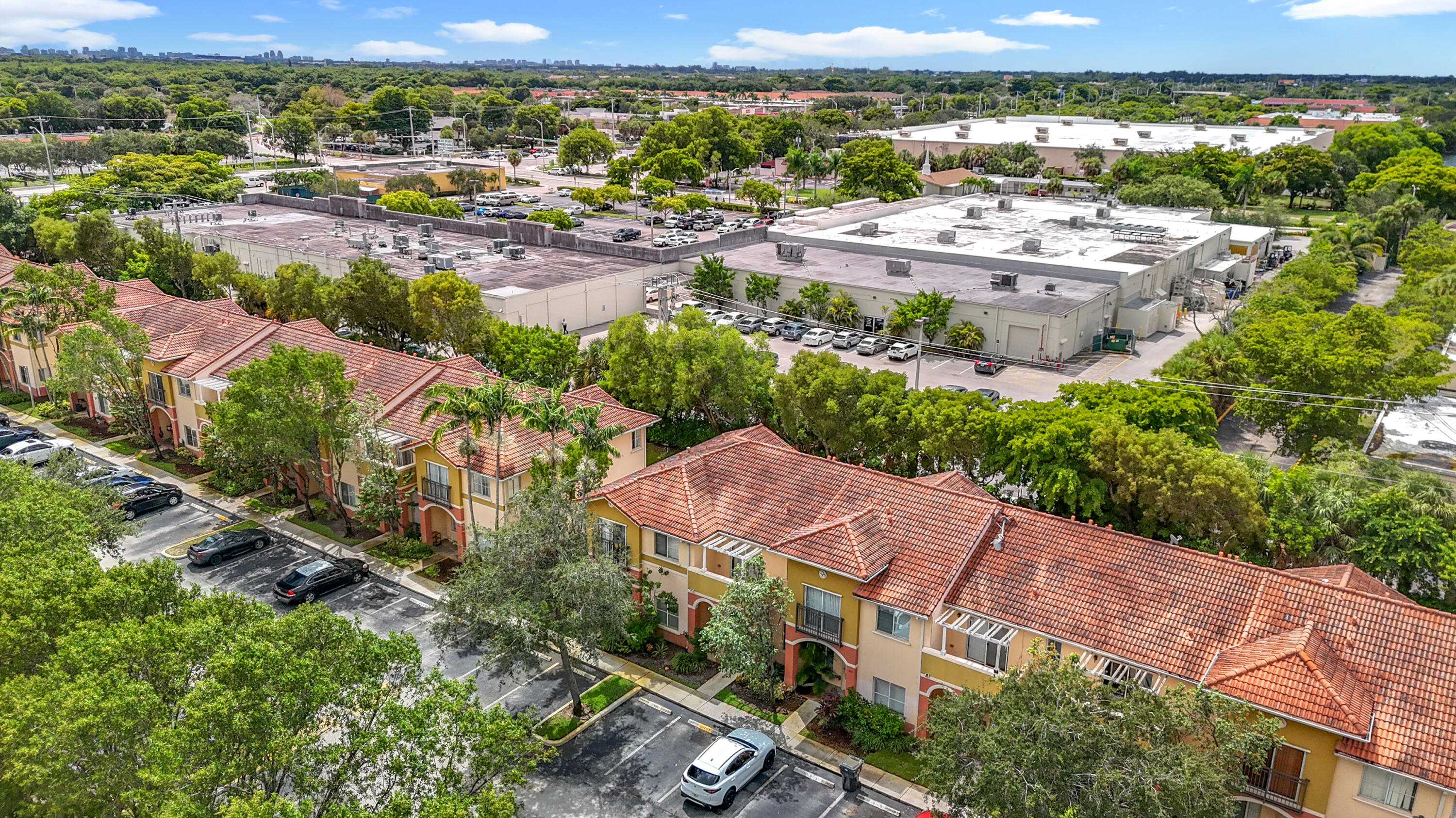 MARTIN/MARANGOS 146-35 B - Residential Lease