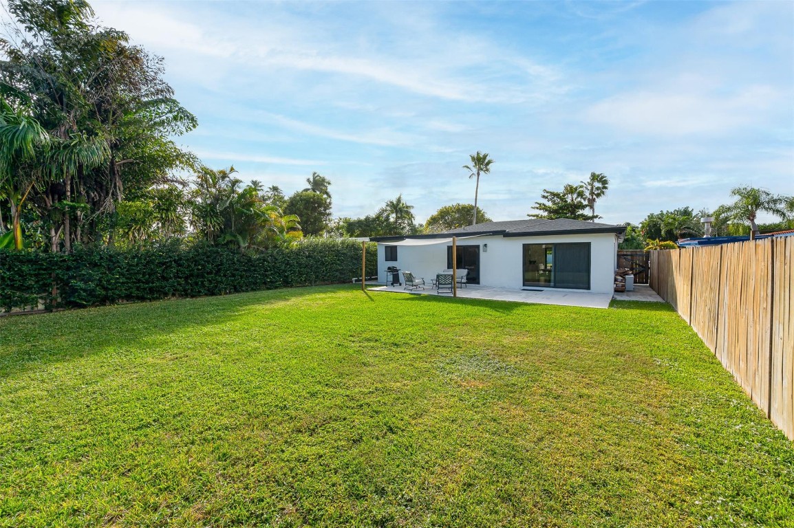 POINSETTIA HEIGHTS - Residential