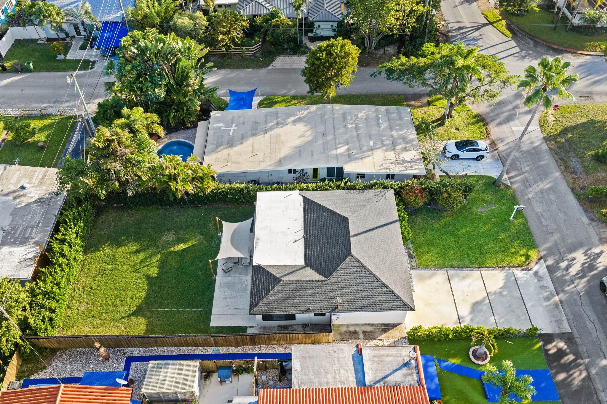 POINSETTIA HEIGHTS - Residential