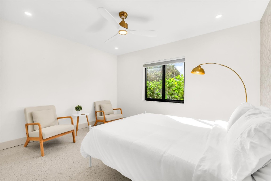 POINSETTIA HEIGHTS - Residential