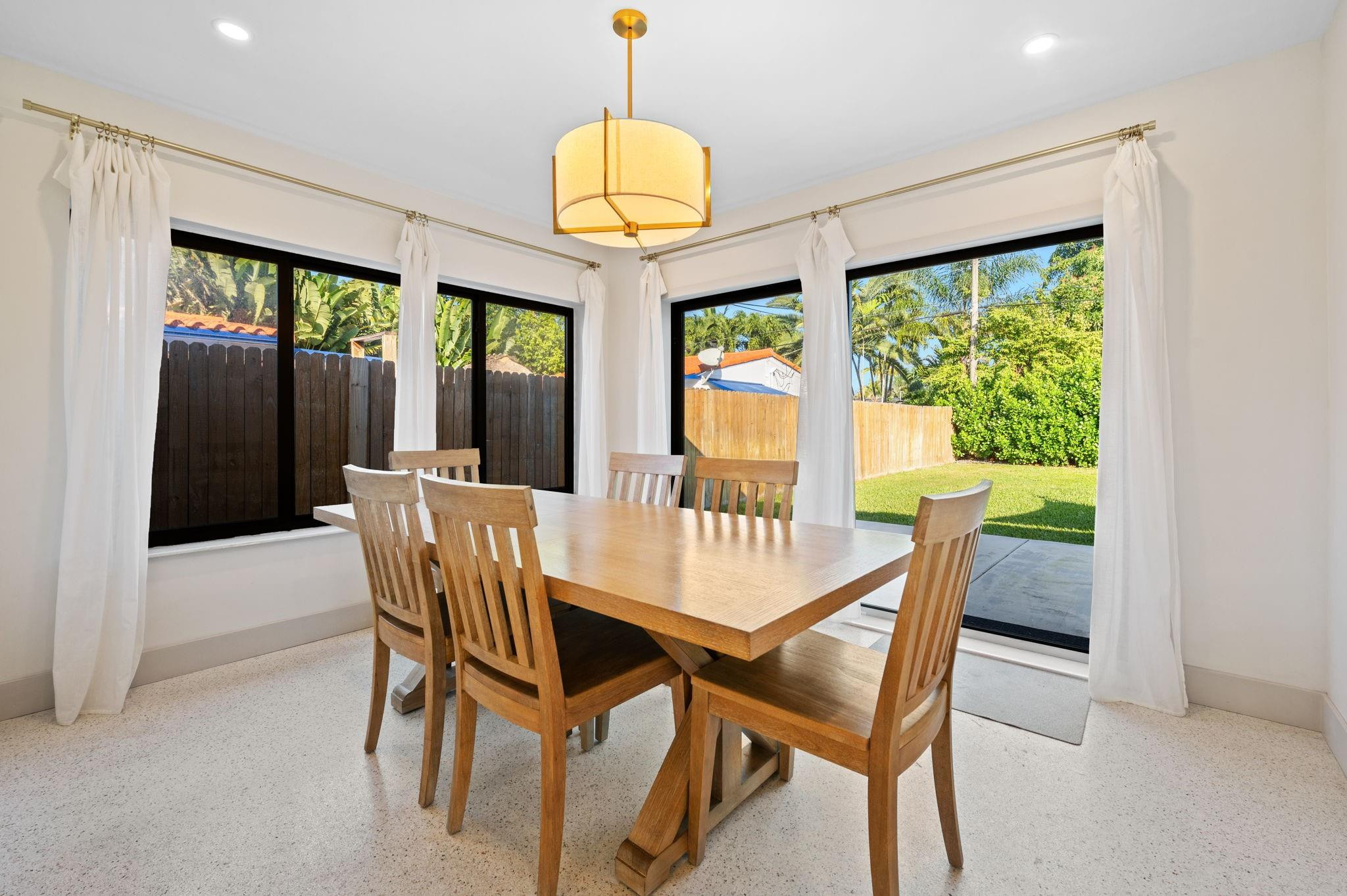 POINSETTIA HEIGHTS - Residential