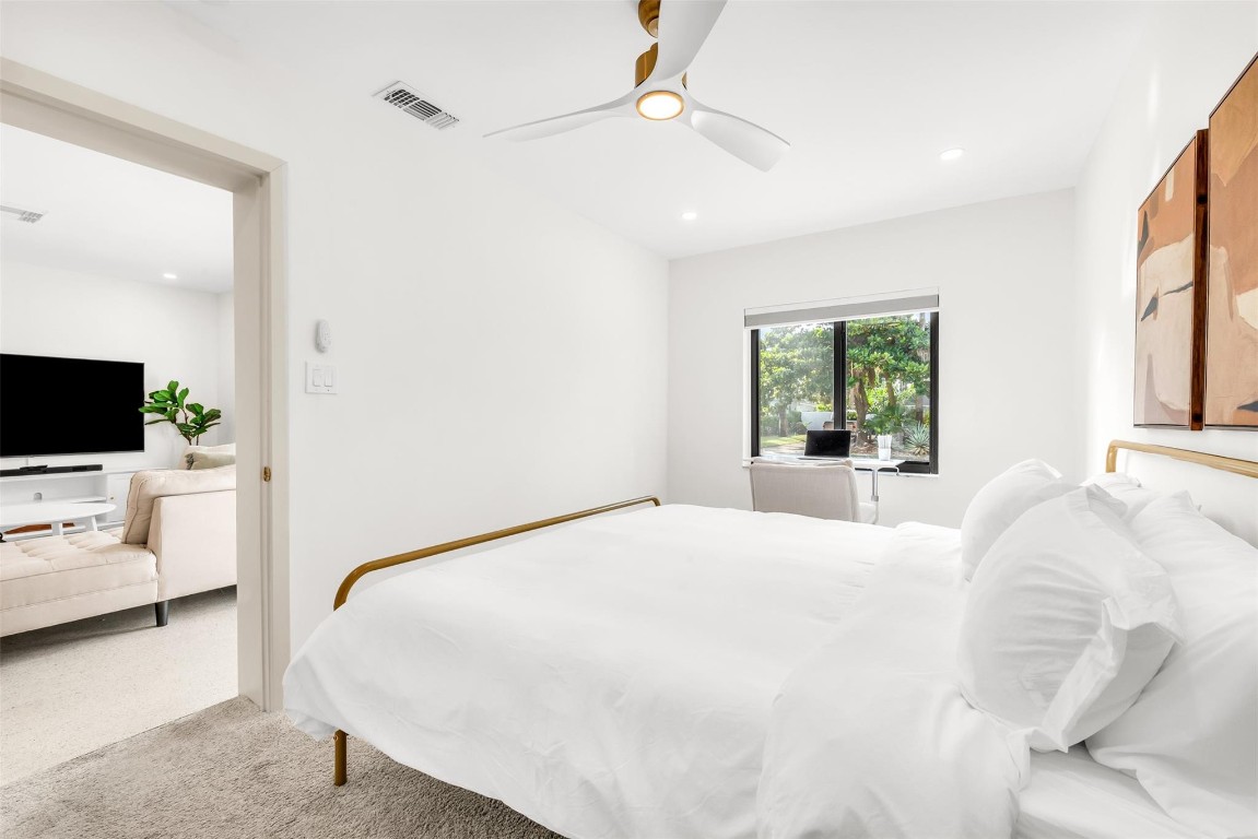 POINSETTIA HEIGHTS - Residential