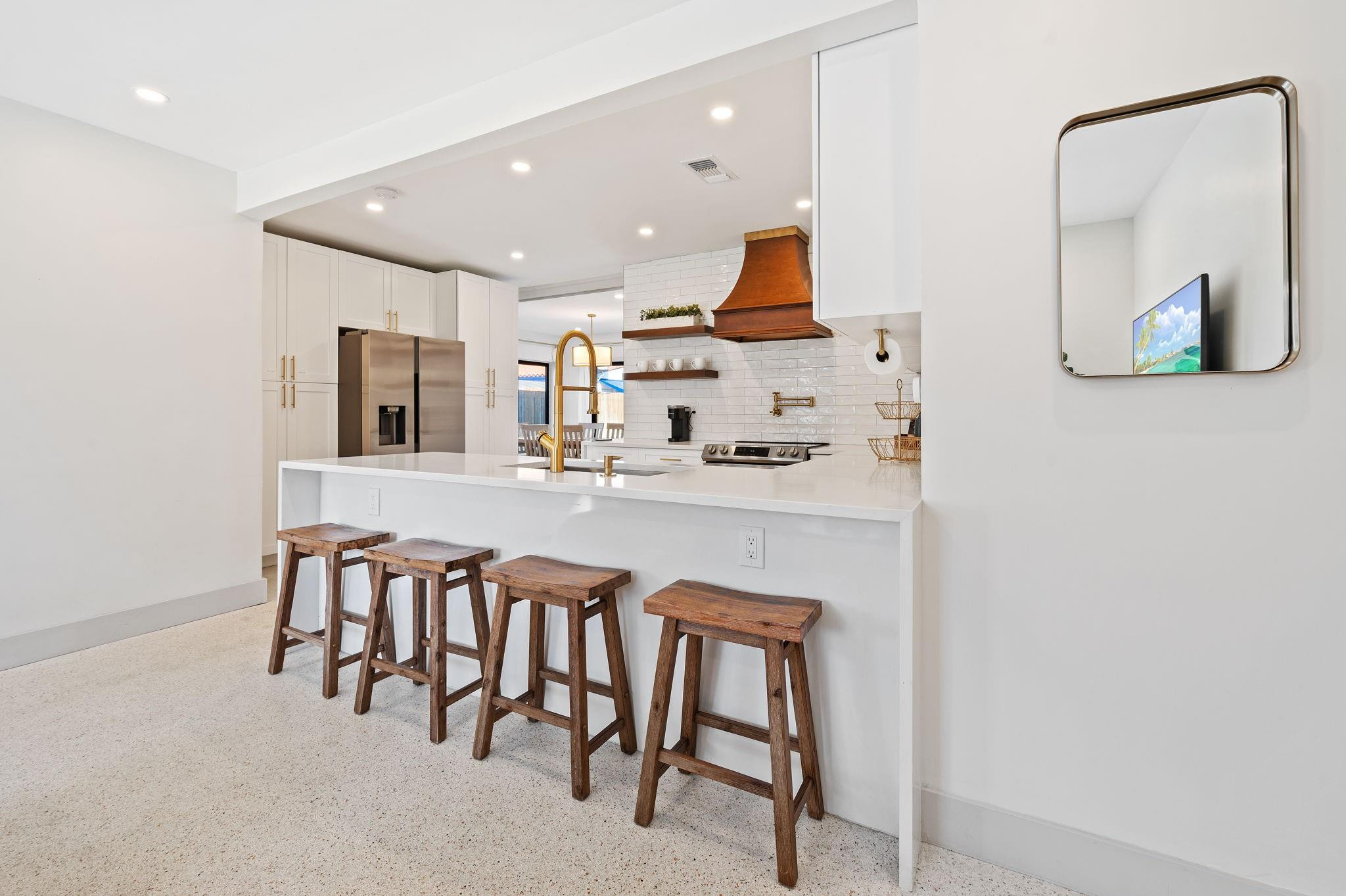 POINSETTIA HEIGHTS - Residential