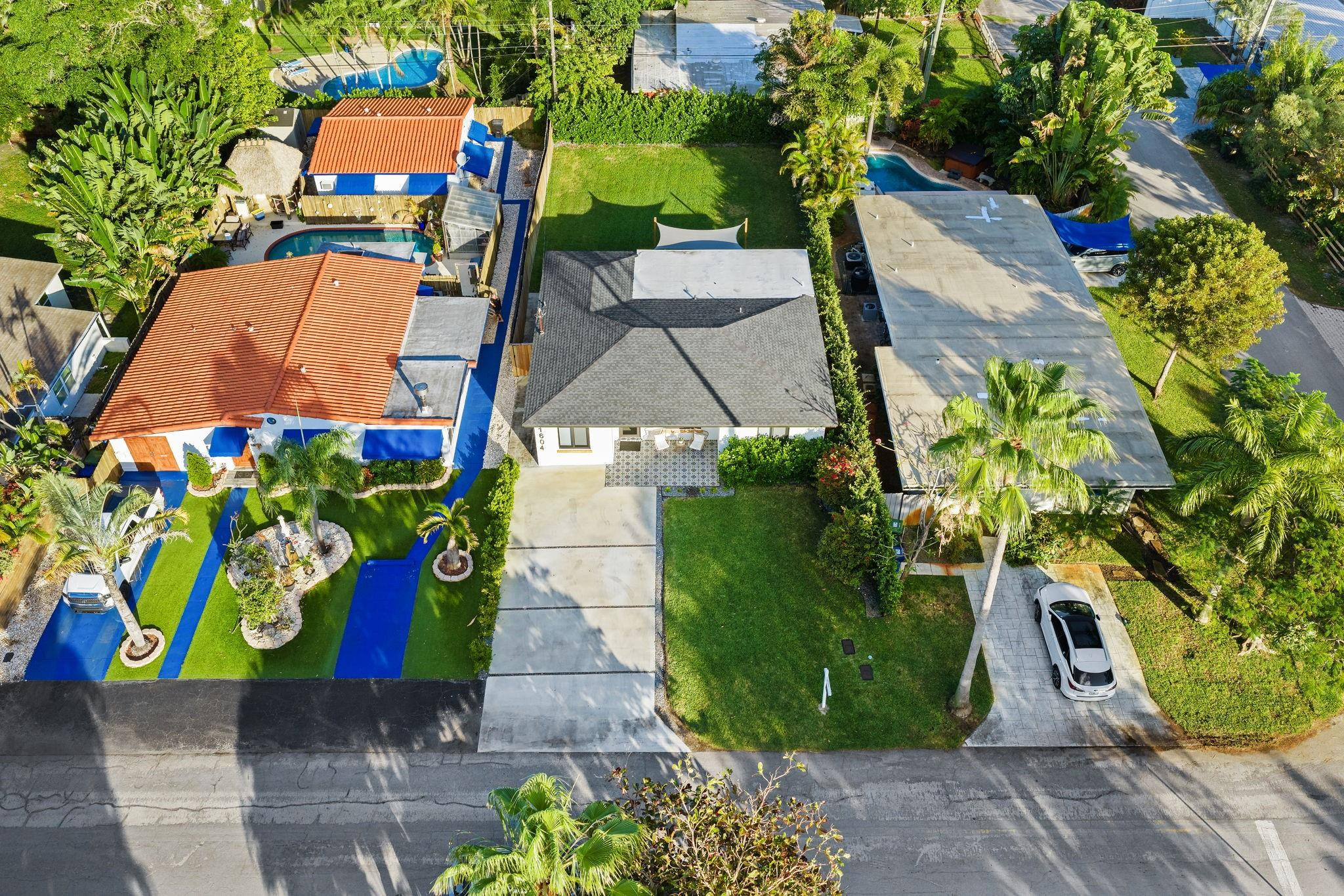 POINSETTIA HEIGHTS - Residential