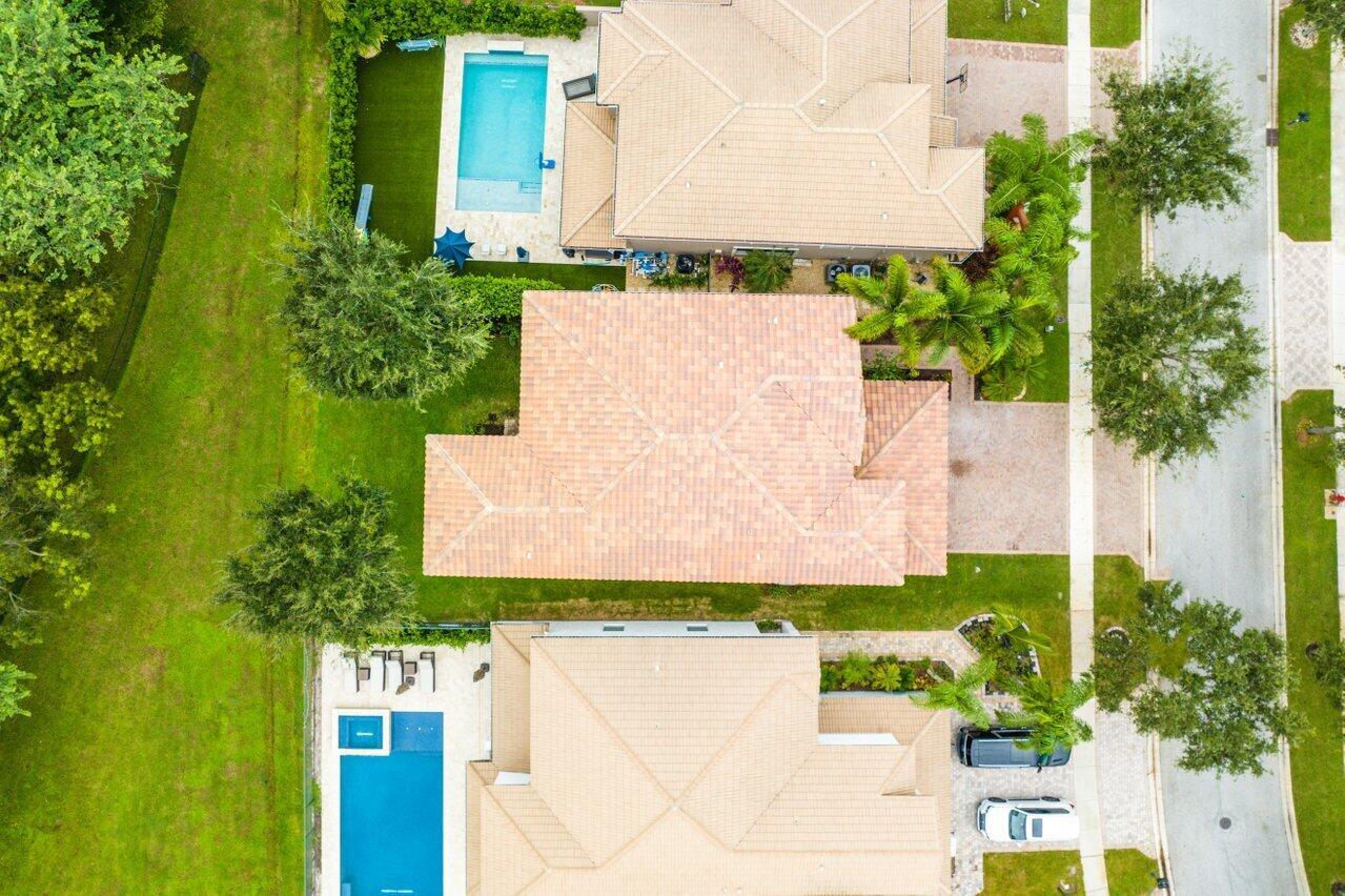 8183 Emerald Winds Circle