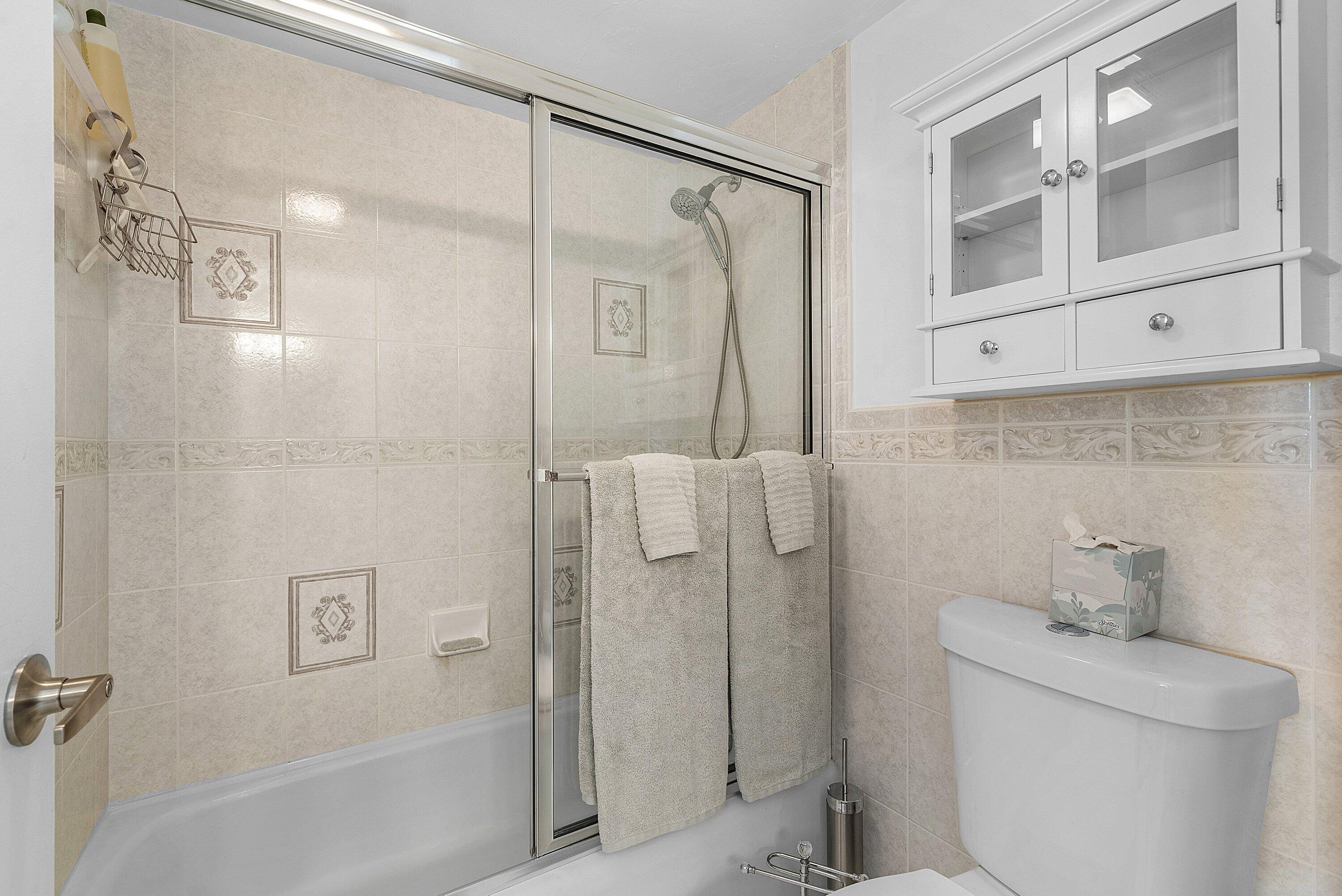 BOCA BAYOU PH 1, 2 THRU 5 & 7 CONDOS - Residential