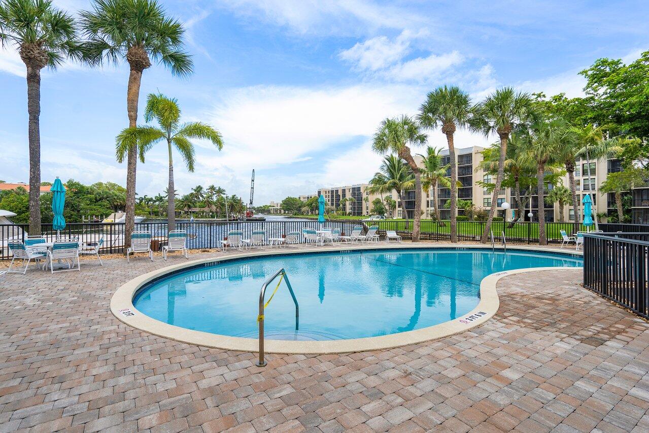 BOCA BAYOU PH 1, 2 THRU 5 & 7 CONDOS - Residential