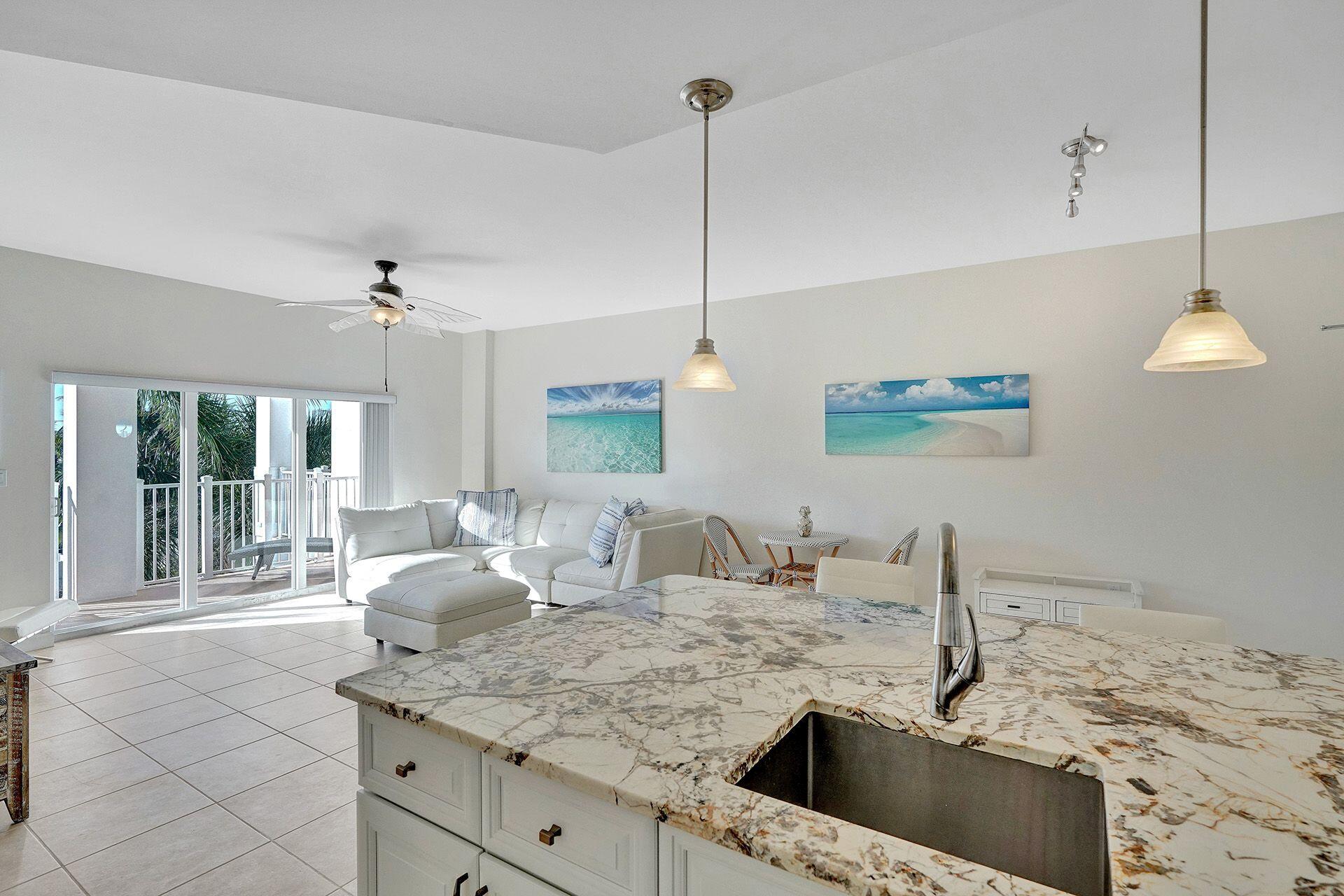 ISLAND BREEZE AT DEERFIEL - Residential