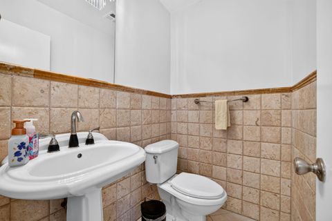 Tiny photo for 5570 NE 26th Avenue, Fort Lauderdale, FL 33308 (MLS # B26047567)