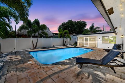 Tiny photo for 5570 NE 26th Avenue, Fort Lauderdale, FL 33308 (MLS # B26047567)