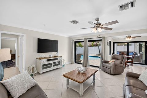 Tiny photo for 5570 NE 26th Avenue, Fort Lauderdale, FL 33308 (MLS # B26047567)