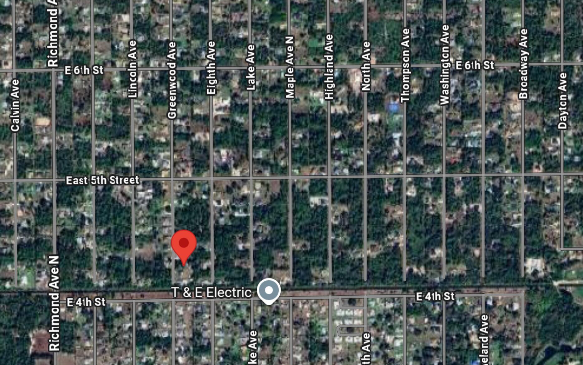 New homes are going up around this lot. Priced for a quick sale so you can get started bringing your dream to life on this half acre lot. Quiet neighborhood, paved road and convenient location. Drive by and imagine yourself living here.