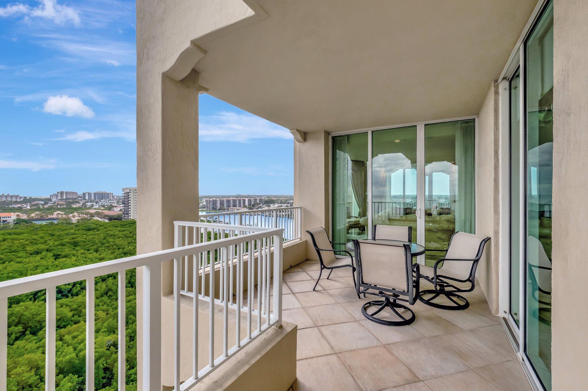 TOSCANA WEST TOWER II - Residential