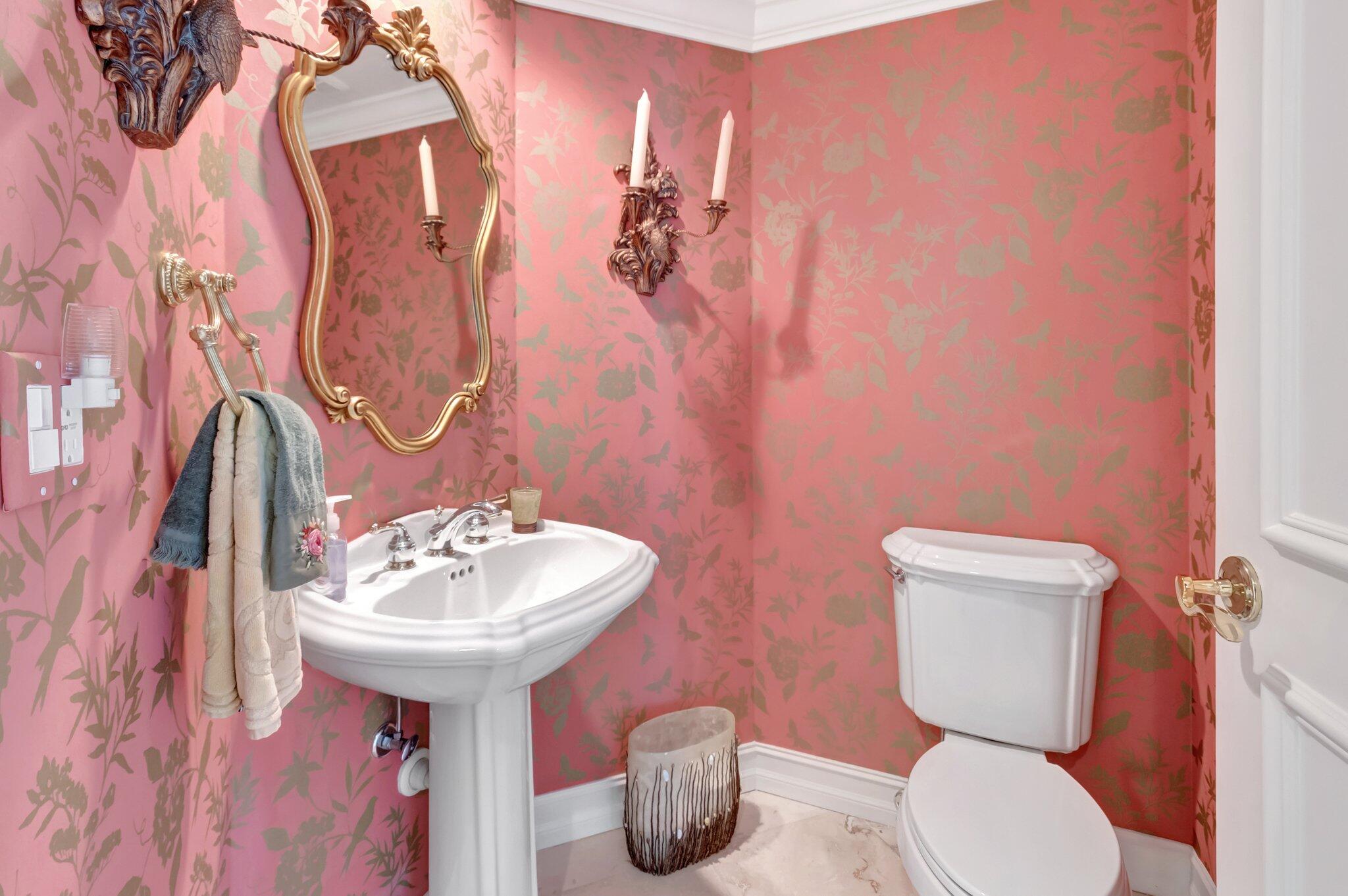 TOSCANA WEST TOWER II - Residential