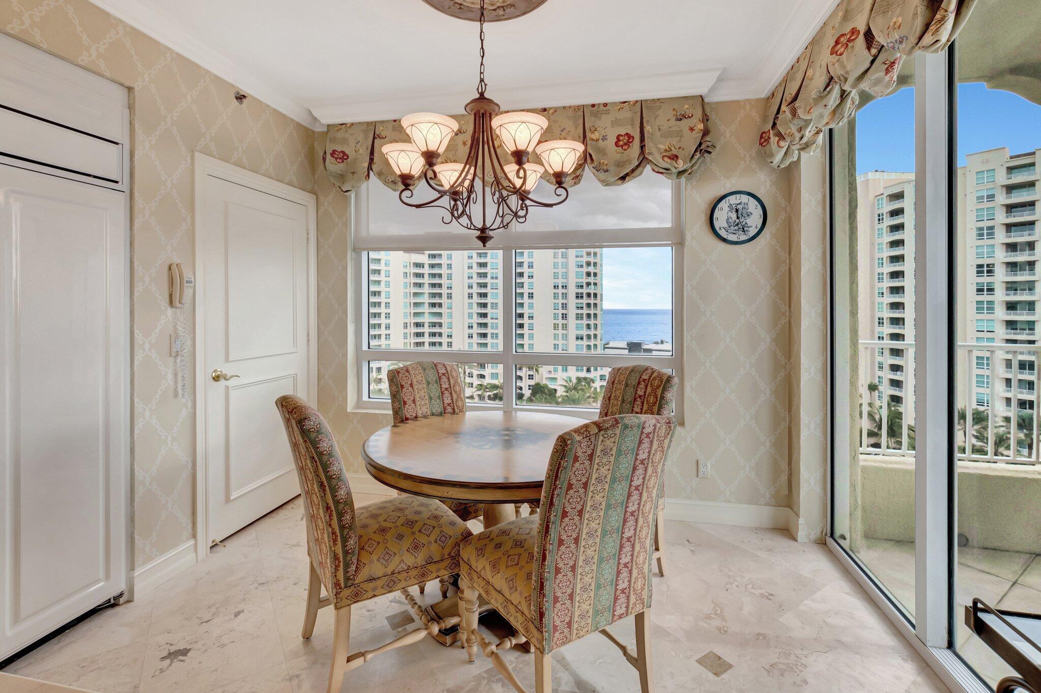 TOSCANA WEST TOWER II - Residential