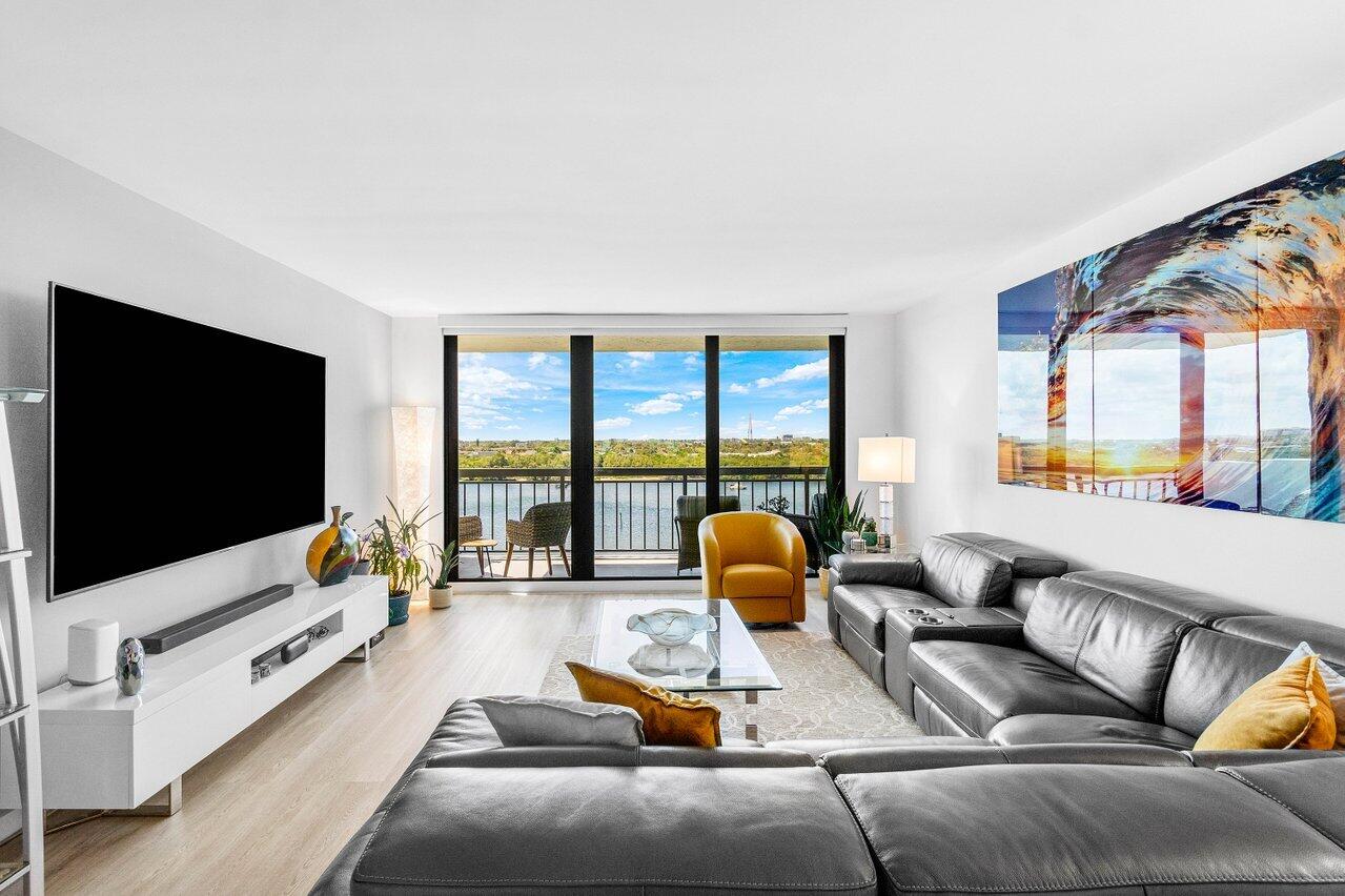 2003 N Ocean Boulevard 904