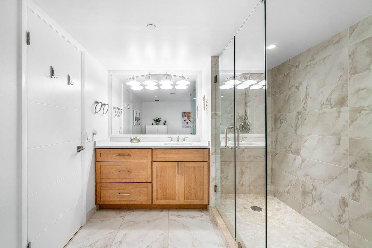 LA FONTANA - Residential