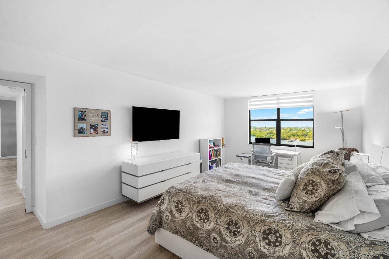 LA FONTANA - Residential