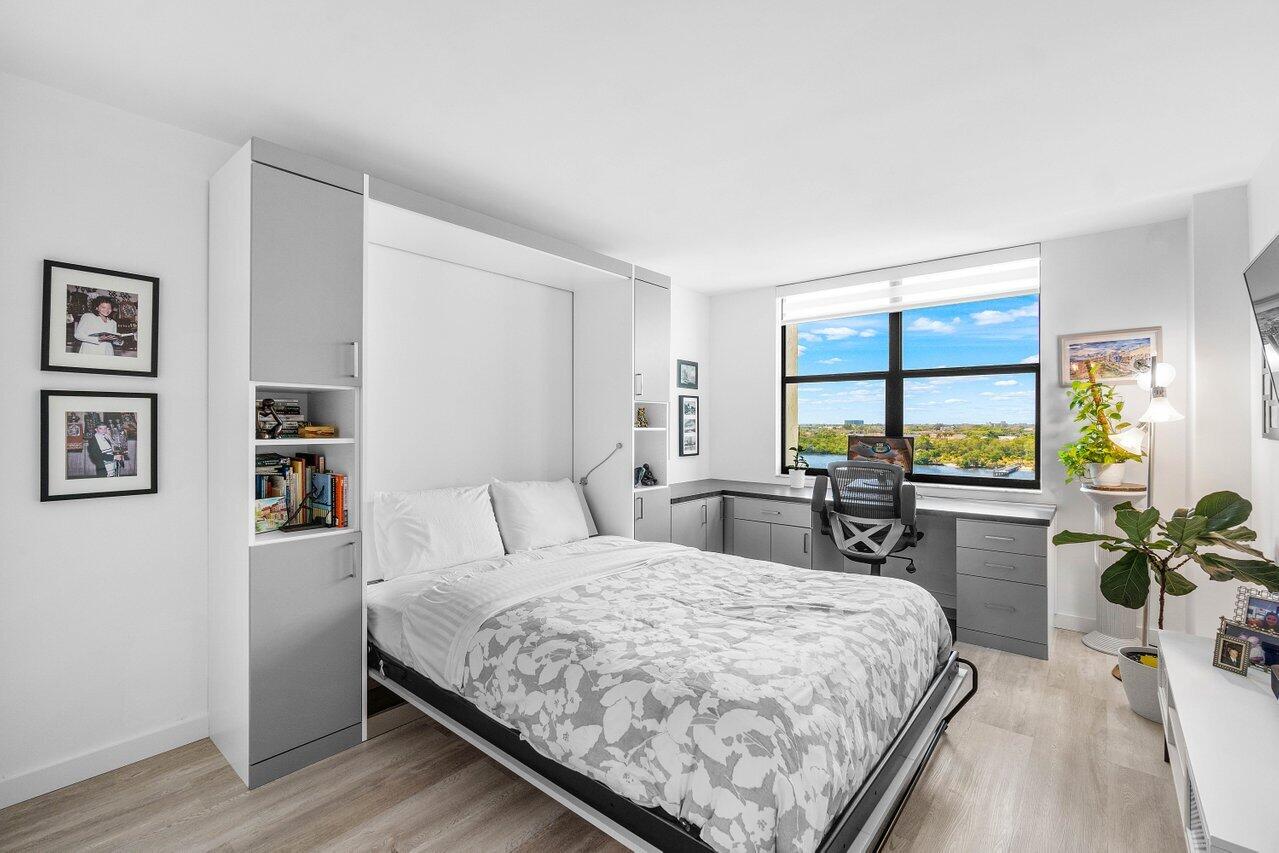 LA FONTANA - Residential