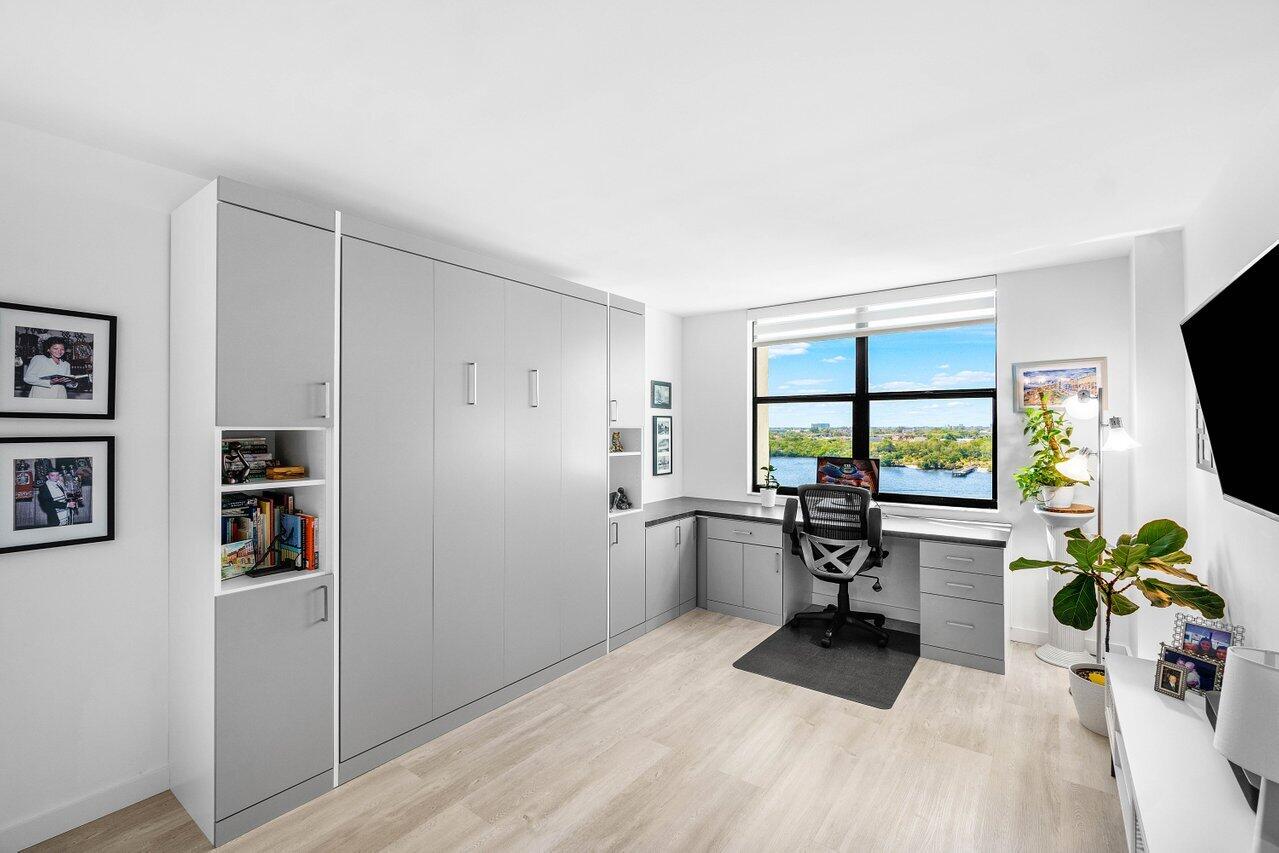 LA FONTANA - Residential