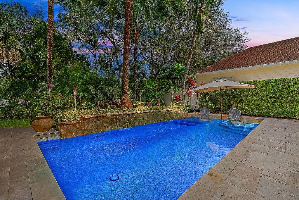 Photo of 140 Sweet Bay Circle, Jupiter, FL 33458 (MLS # R11138264)