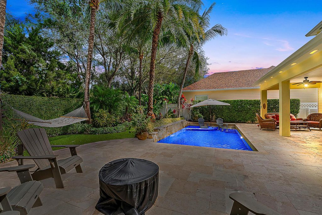 Photo of 140 Sweet Bay Circle, Jupiter, FL 33458 (MLS # R11138264)