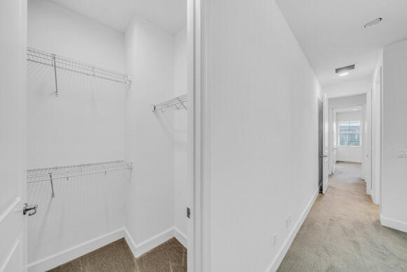 POINTE 100 CONDO - Residential