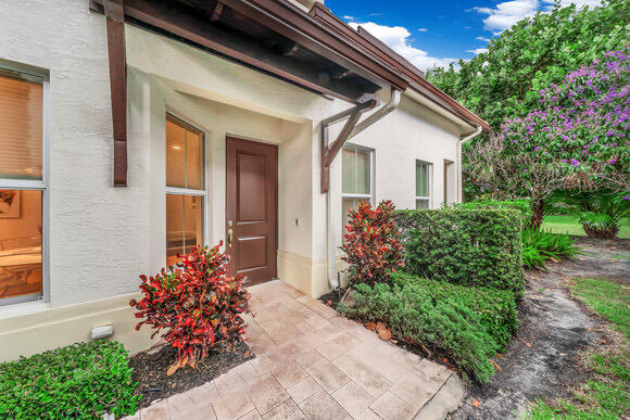 23008 Clear Echo Drive 11