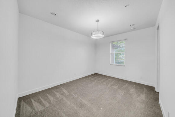 POINTE 100 CONDO - Residential