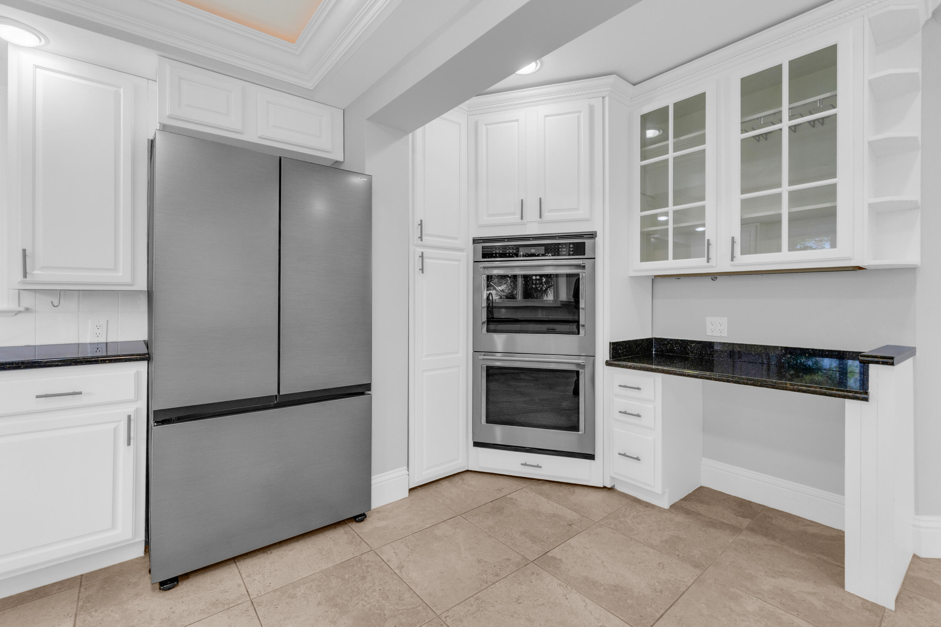 PALM BEACH FARMS CO 10 - Residential Lease