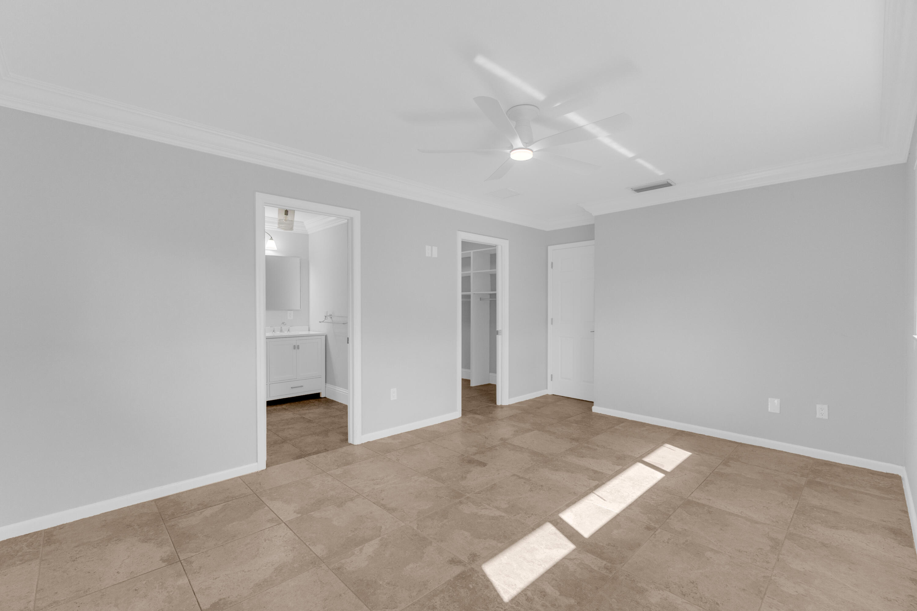 PALM BEACH FARMS CO 10 - Residential Lease