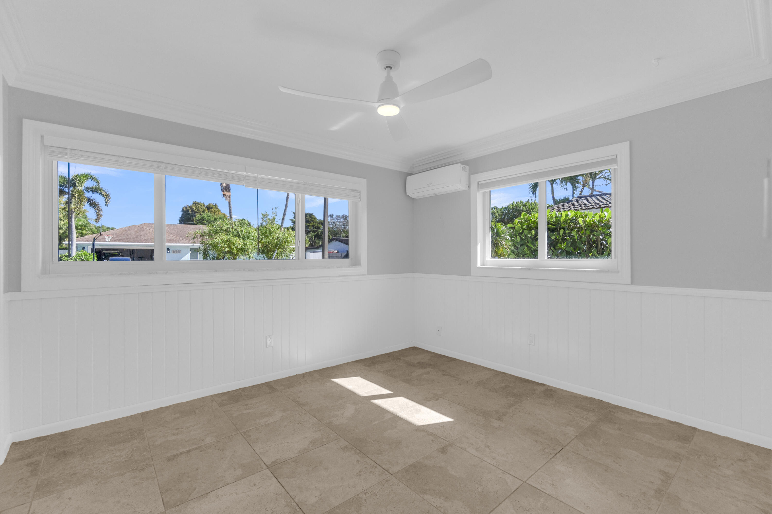 PALM BEACH FARMS CO 10 - Residential Lease