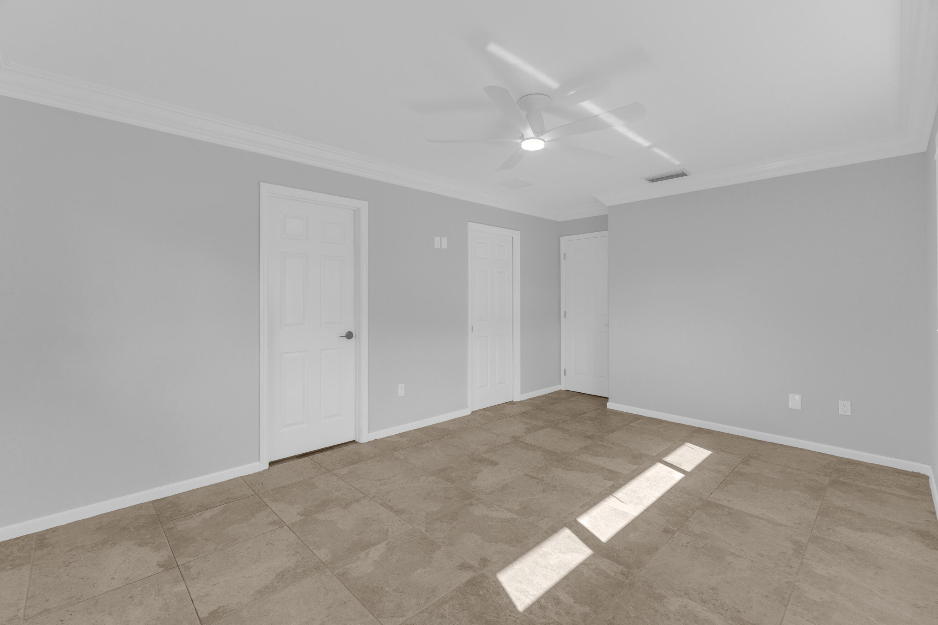 PALM BEACH FARMS CO 10 - Residential Lease