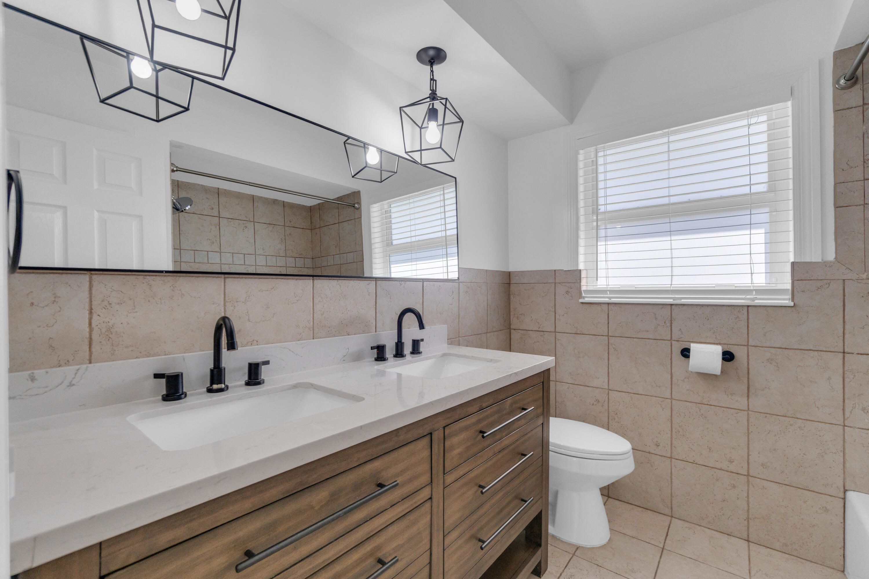 PALM BEACH FARMS CO 10 - Residential Lease