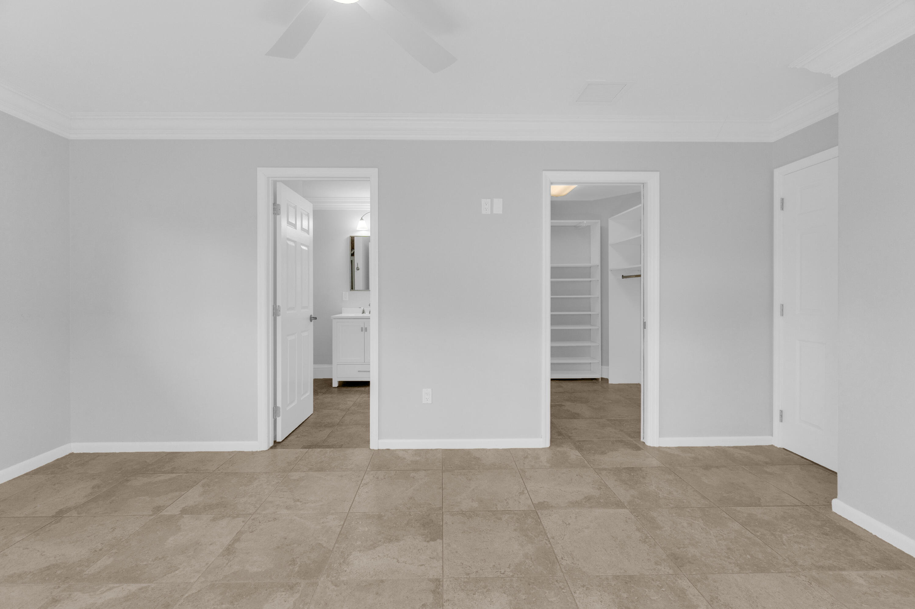 PALM BEACH FARMS CO 10 - Residential Lease